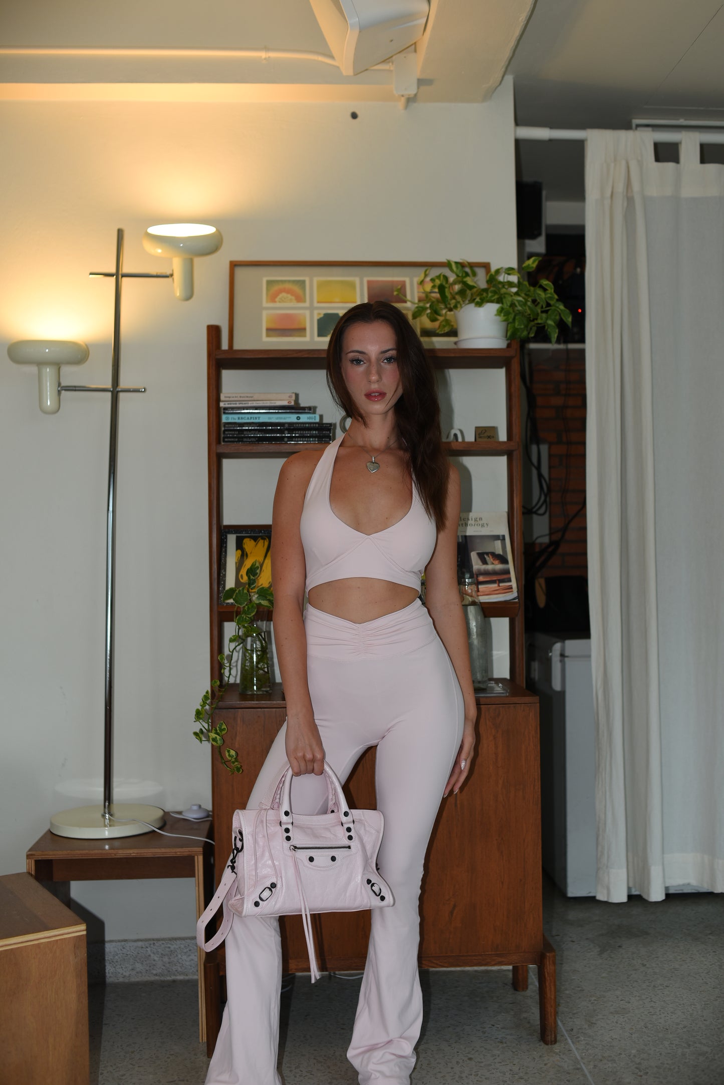 Glow Flare / Soft Pink