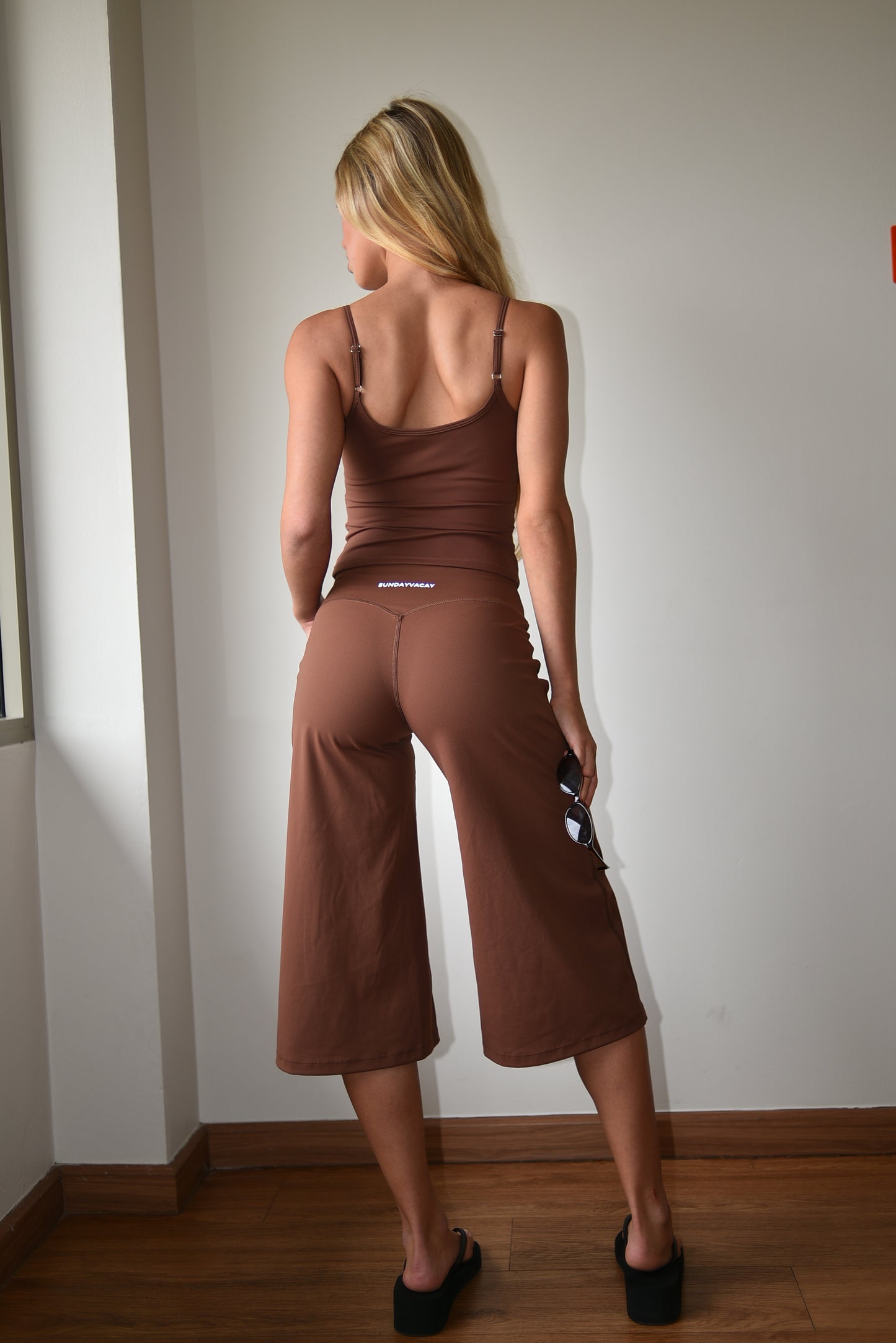 TinyWaist Tank / Brown