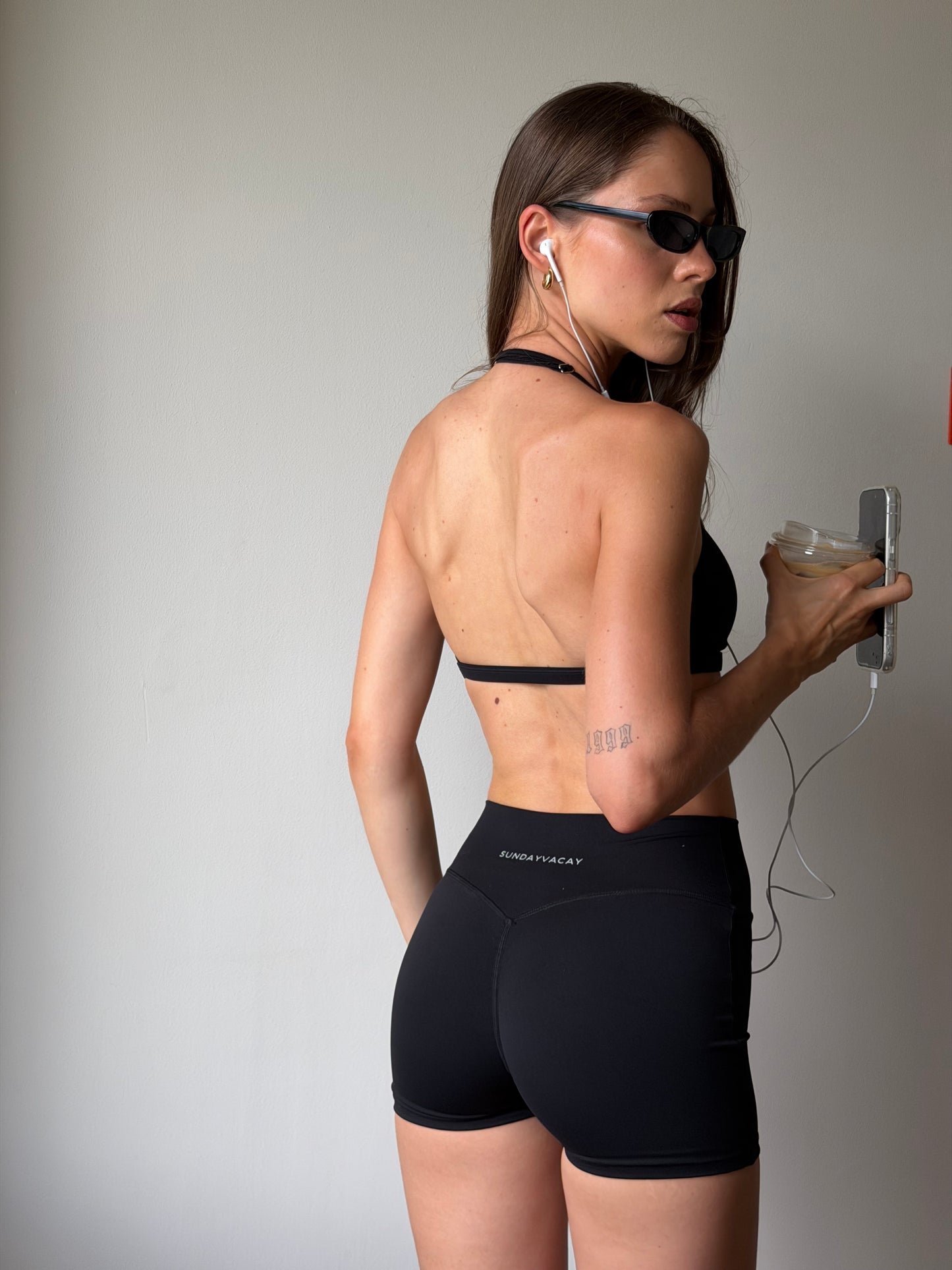 Valencia Shorts / Black