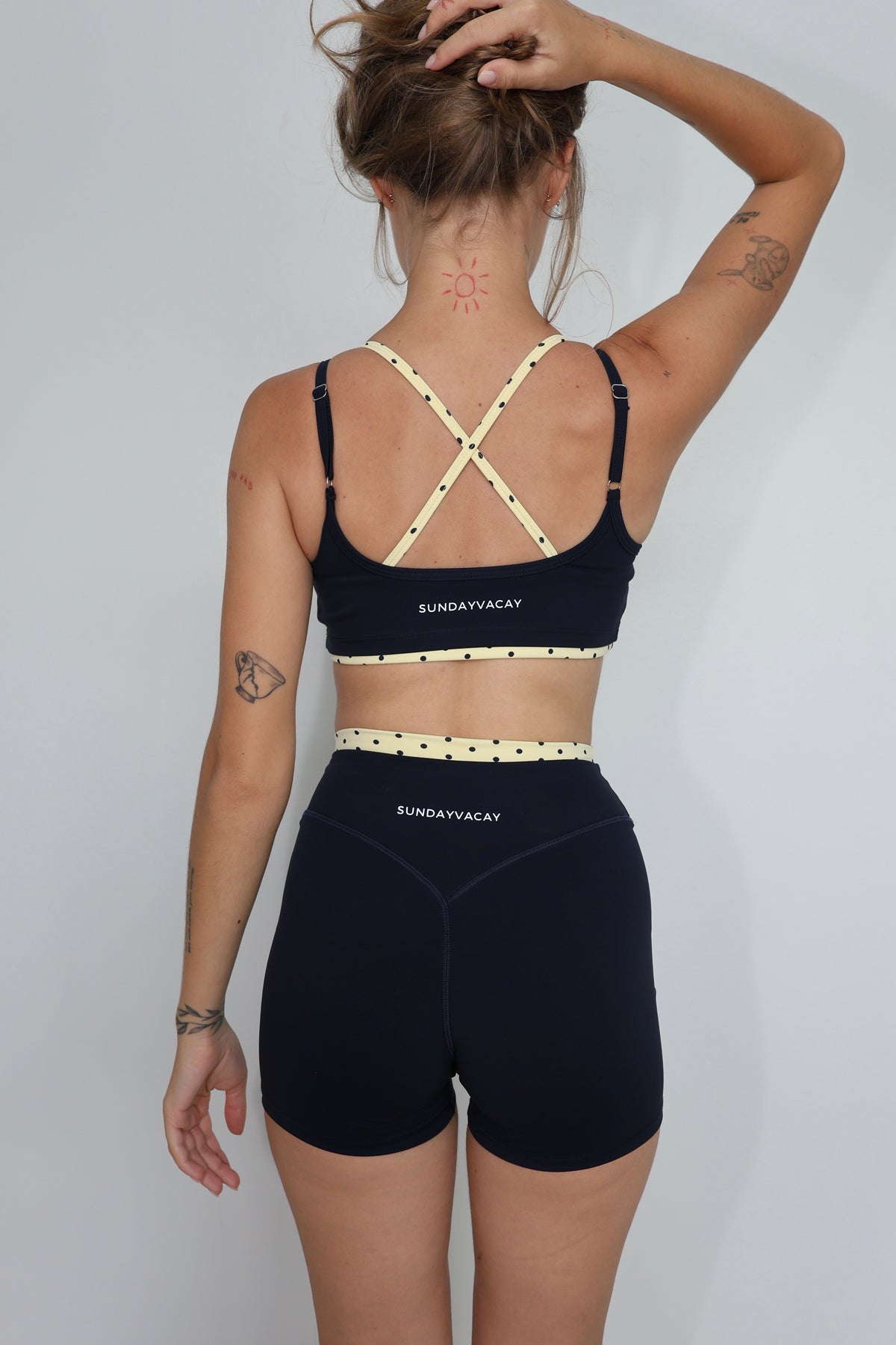 Ivy Shorts - Navy