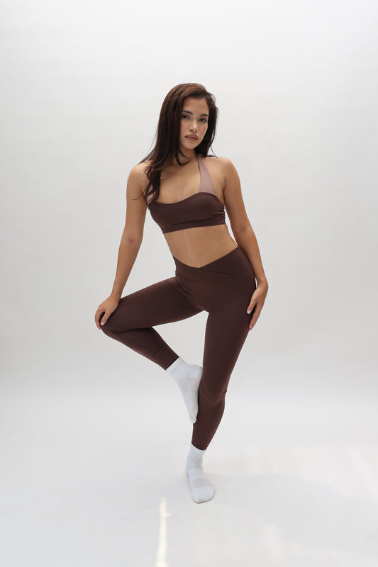 V Cross Pants - Brown