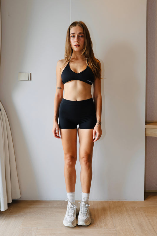 Ava Shorts / Black