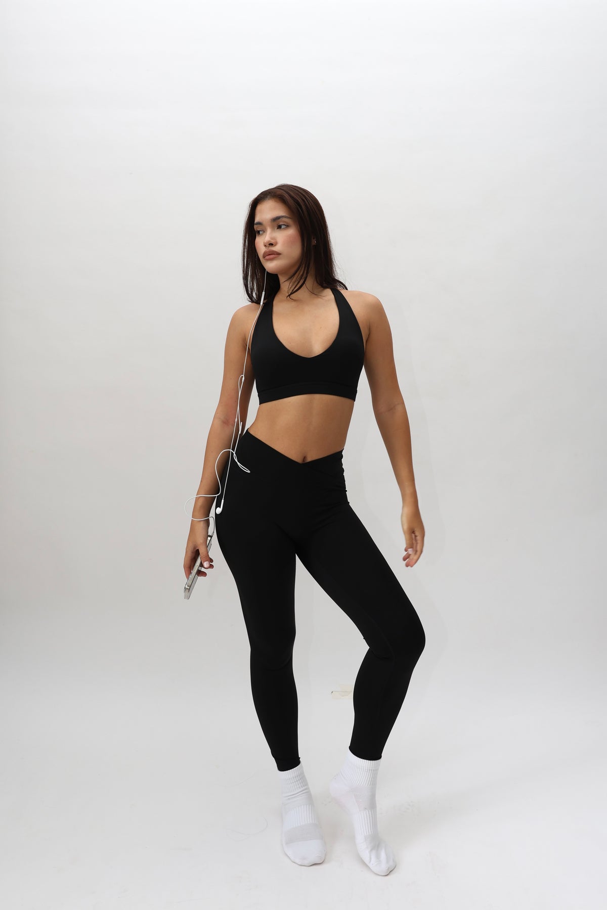 V Cross Pants - Black