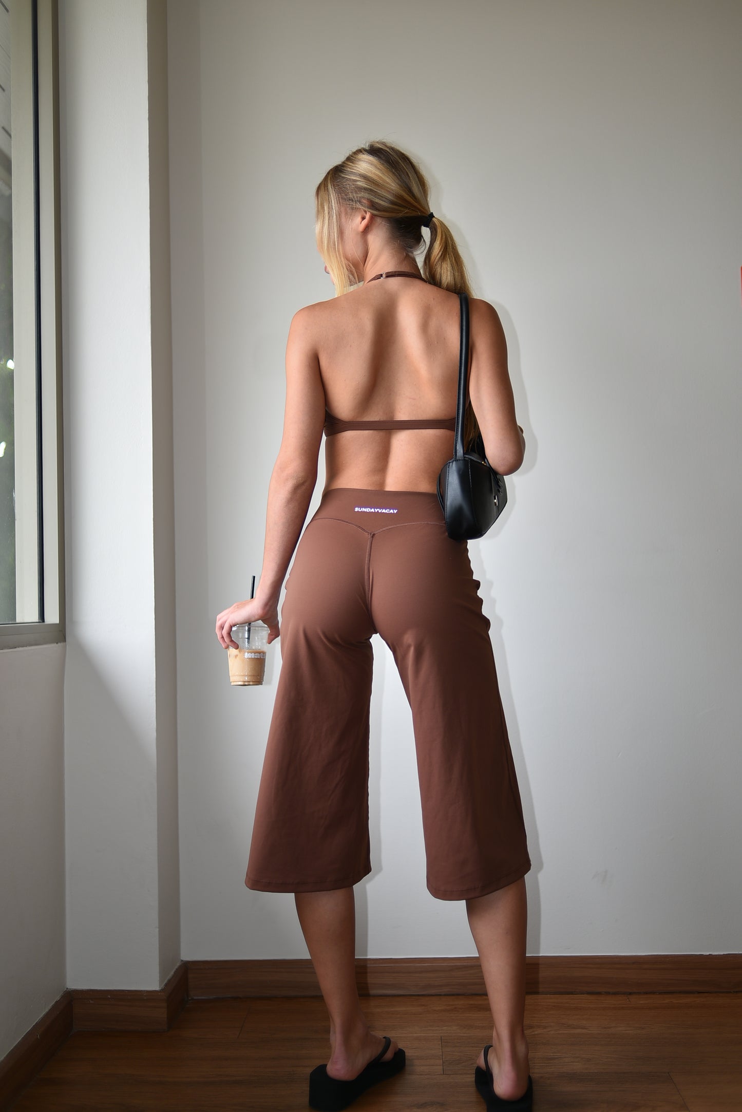 Wideleg Capri / Brown