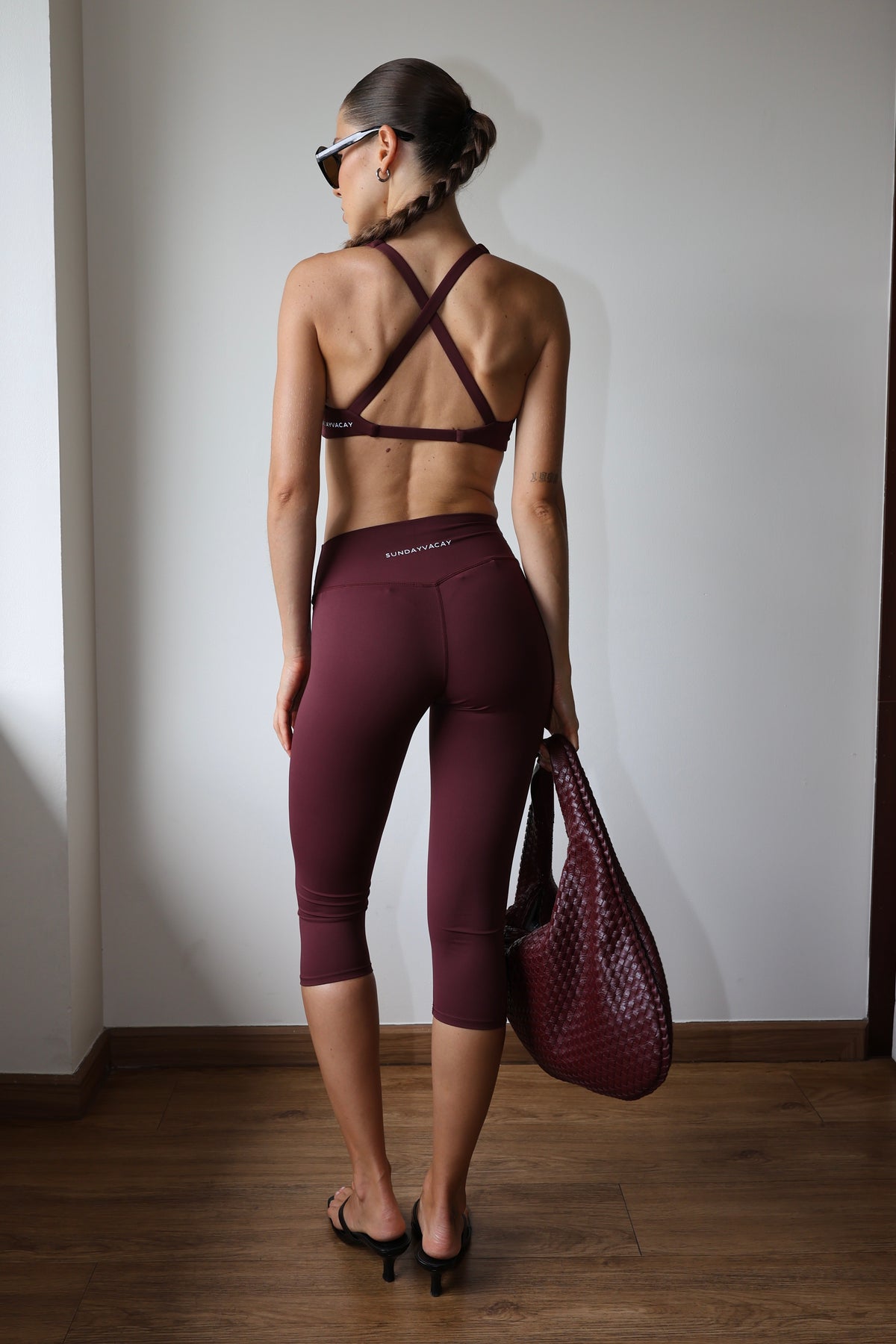 Contour Capri - Maroon