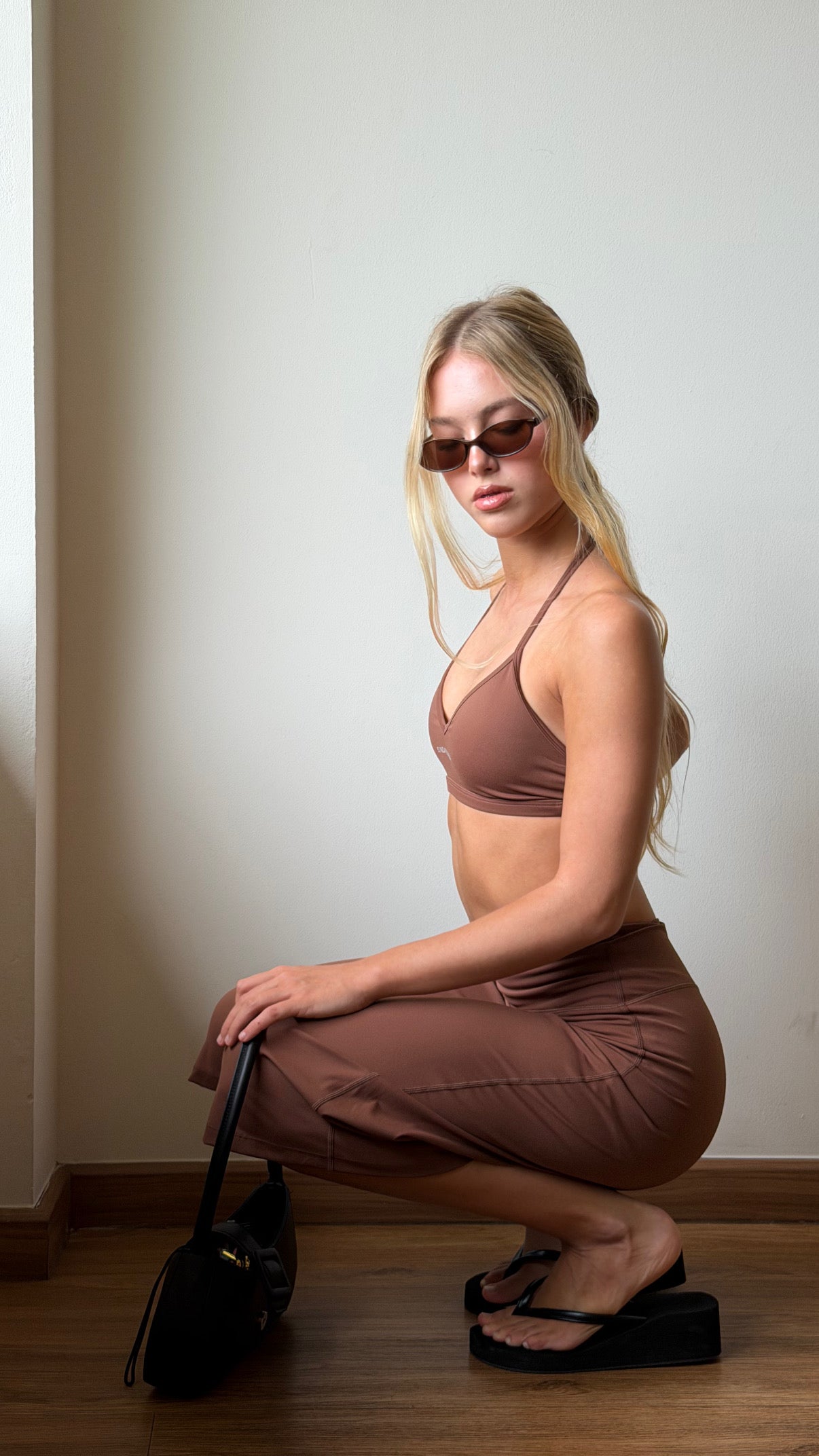 Amalfi Crop / Brown